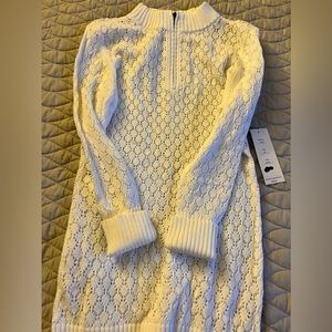 ADOLFO WHITE COTTON TUNIC SWEATER… SIZE MEDIUM… 100% COTTON.. NEW WITH TAGS